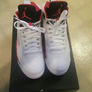 Air Jordan Retro 5