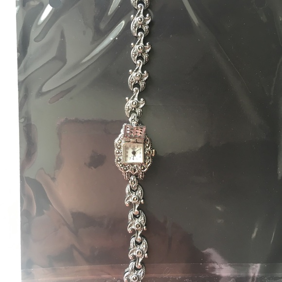Rock bottom price...Vintage watch