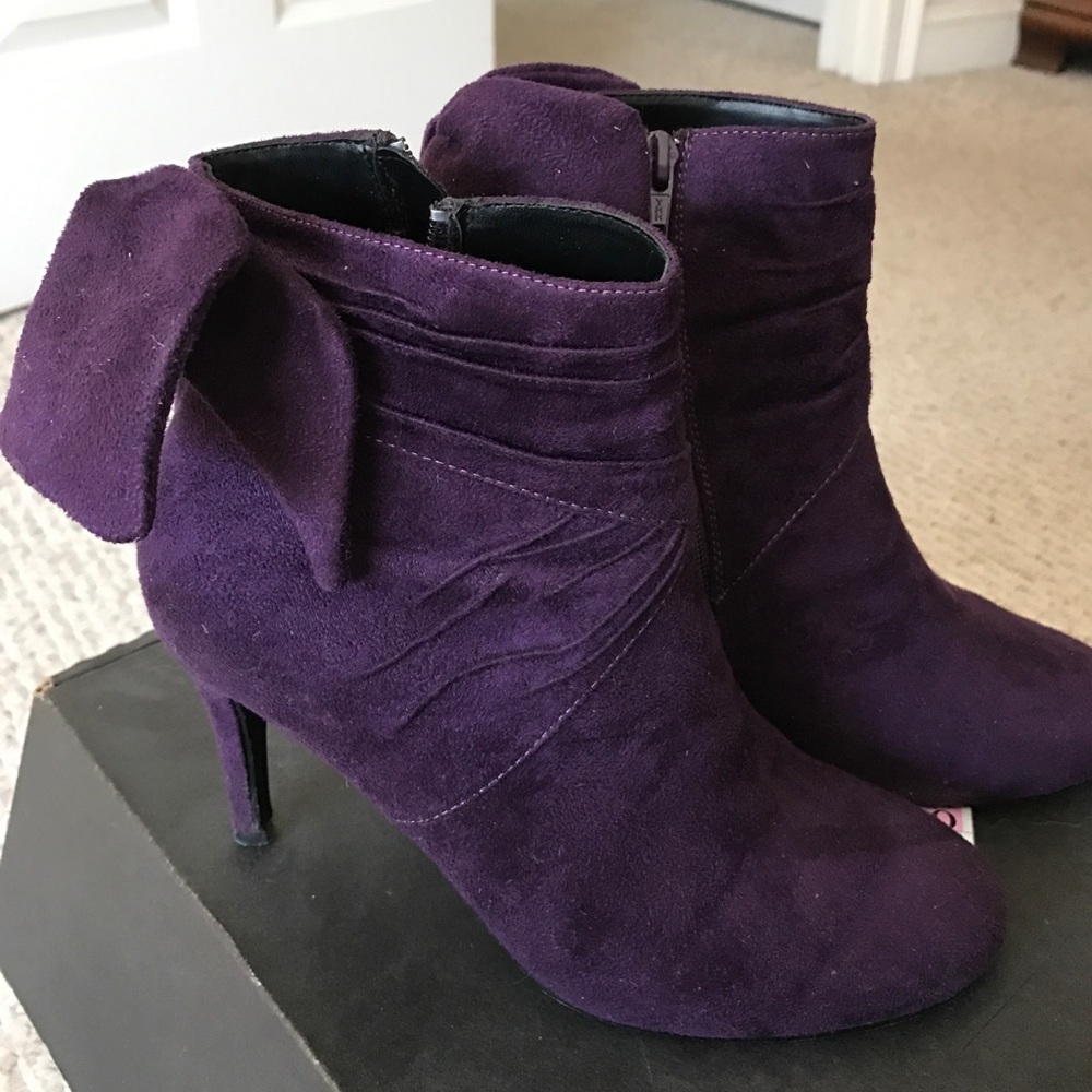 High heel ankle boots