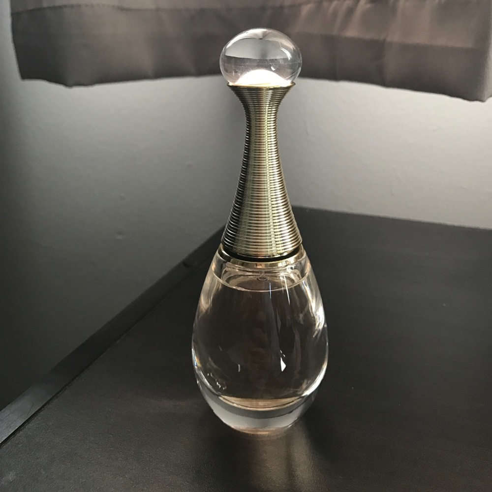 Dior J'adore Perfume