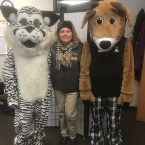 Meet your Posher, Lori