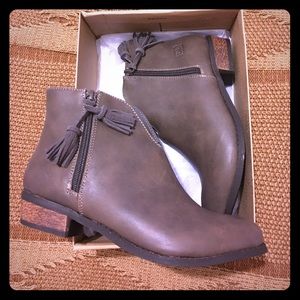 Brand new Dirty Laundry shoes