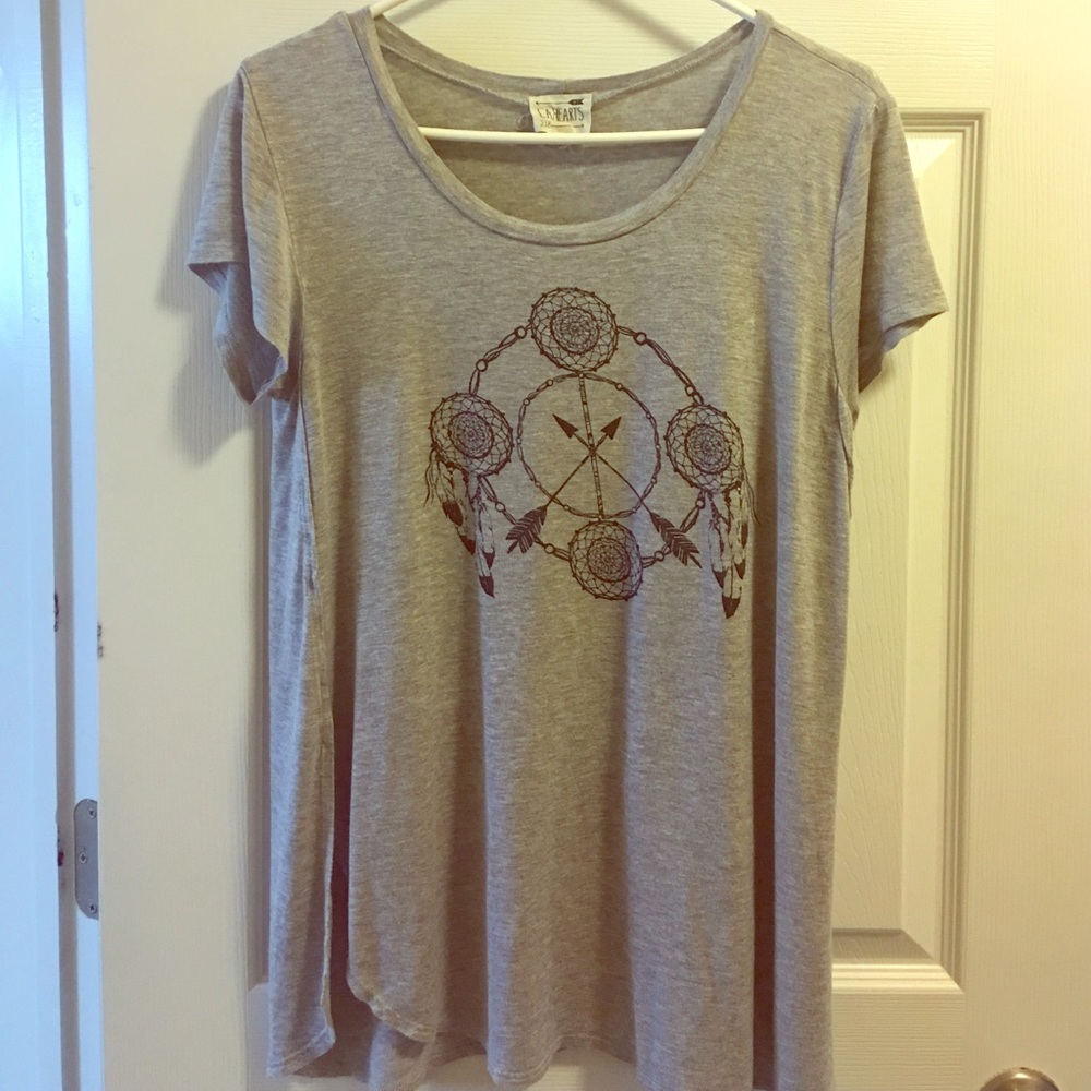 LA Hearts top