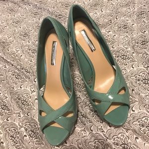 Mint heels