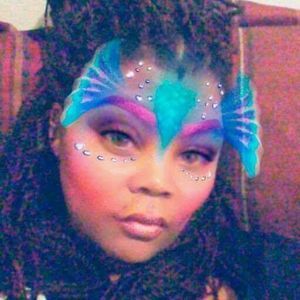 Meet your Posher, Ronetta