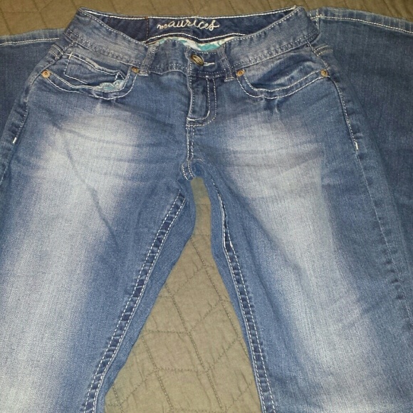 NWOT CUTE jeans!!! - Picture 2 of 4