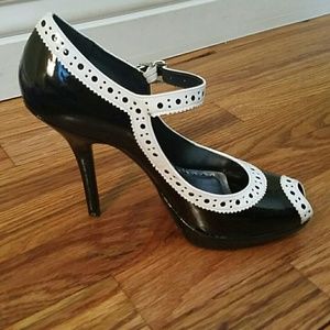 BCBGENERATION Heels