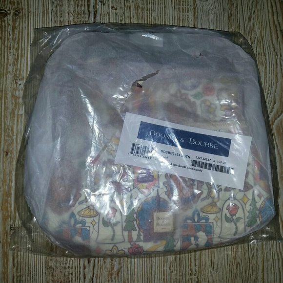 🚫sold🚫Dooney and Bourke Beauty & Beast Disney - Picture 4 of 4