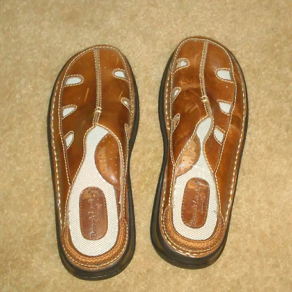 Womens sandals