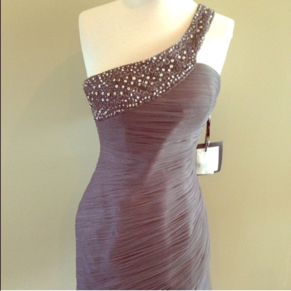 NWT Gray  one shoulder cocktail dress