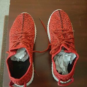 PLEASE DO NOT BUY TRADING @marikikitscloset