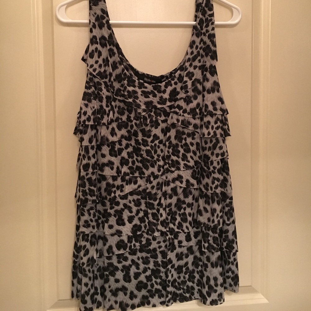Dressy, sparkly sleeveless dress top