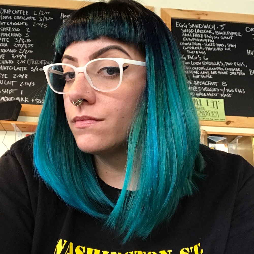 Meet your Posher, Amy