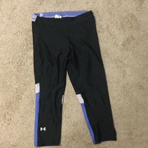 Cropped under armour leggings