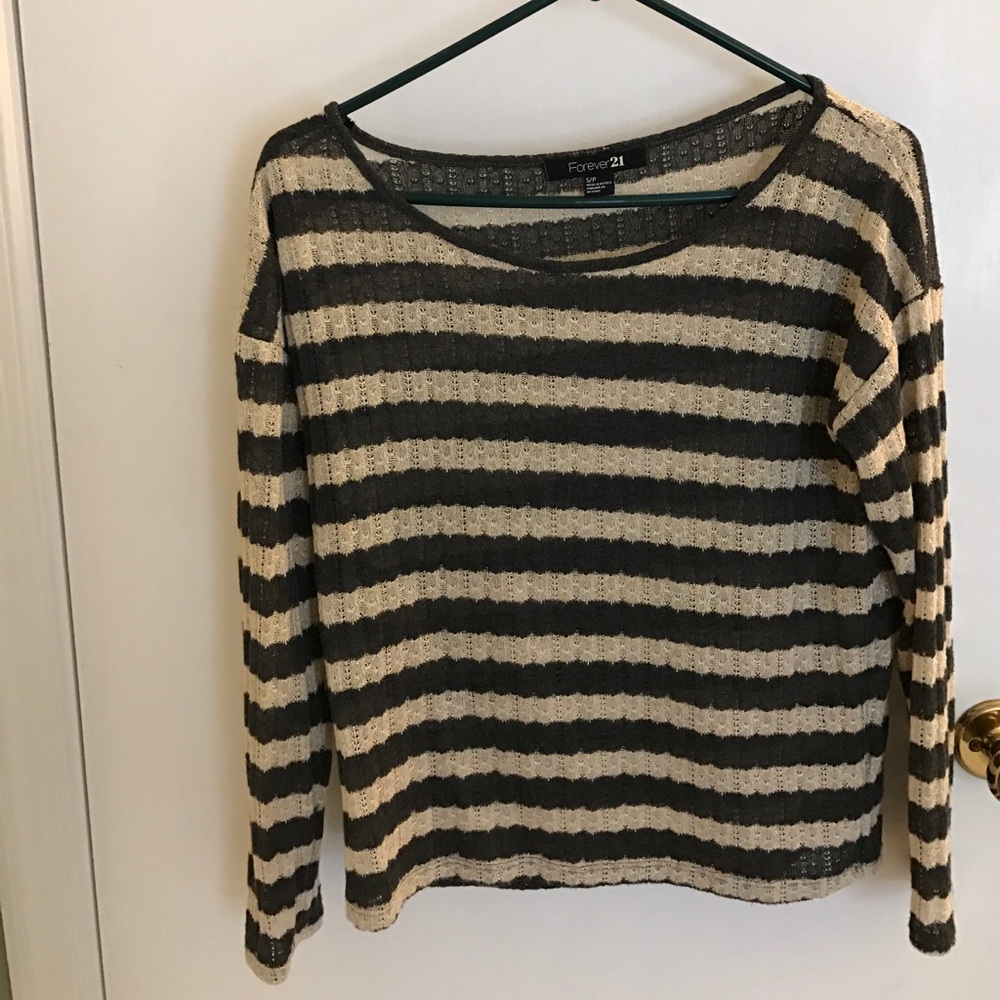 Long sleeve top