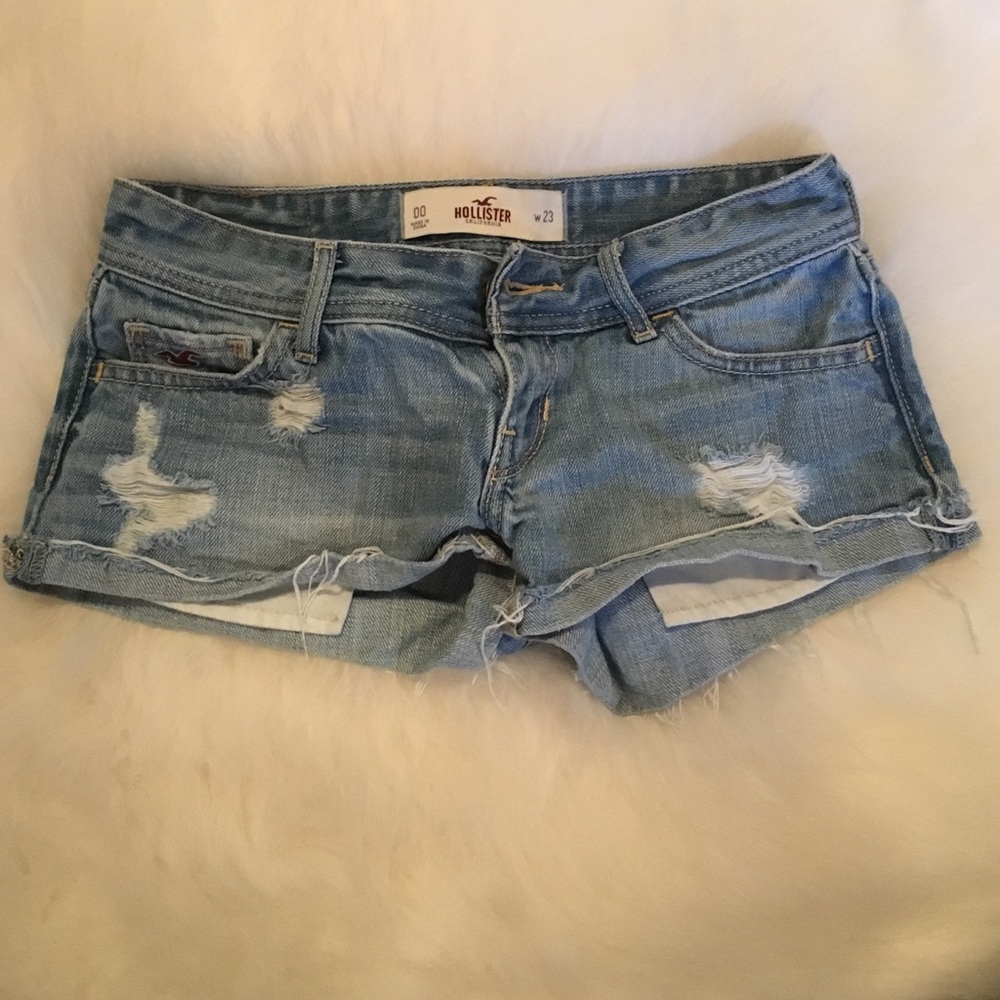 00 hollister shorts