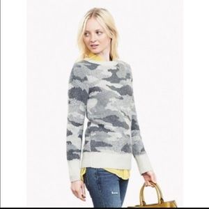 banana republic white and grey camo sweater
