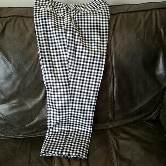 7th Ave collection - Picture 3 of 4