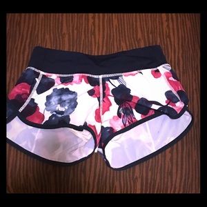 Lululemon Athletica XS shorts