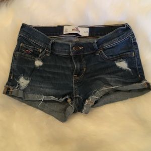 00 hollister shorts