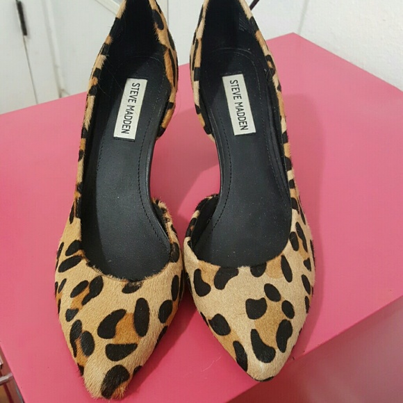 Steve Madden Cheetah Print Heels - Picture 2 of 4