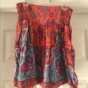 Floral skirt with pockets