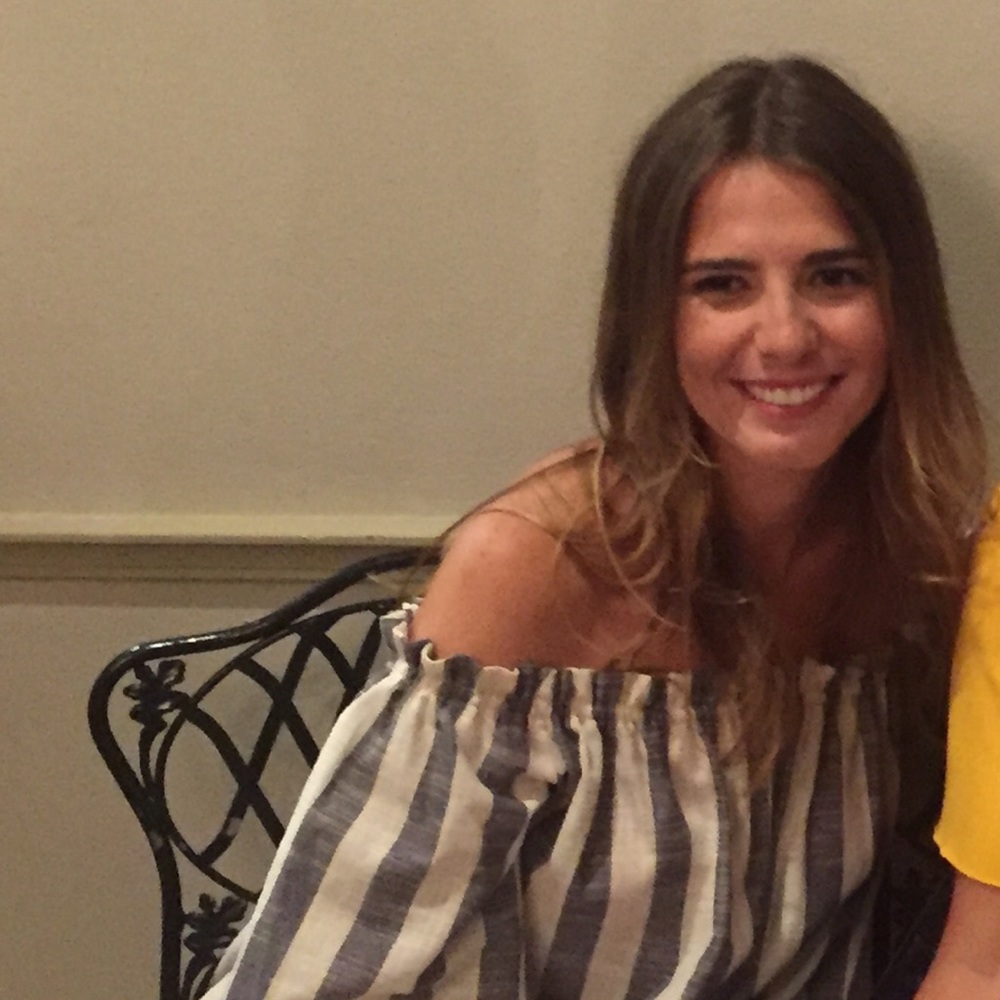 Meet your Posher, Caroline