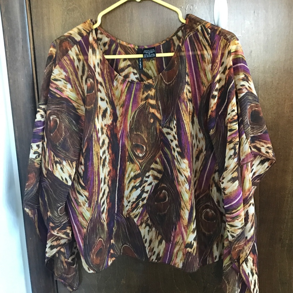Flowy, Peacock print top