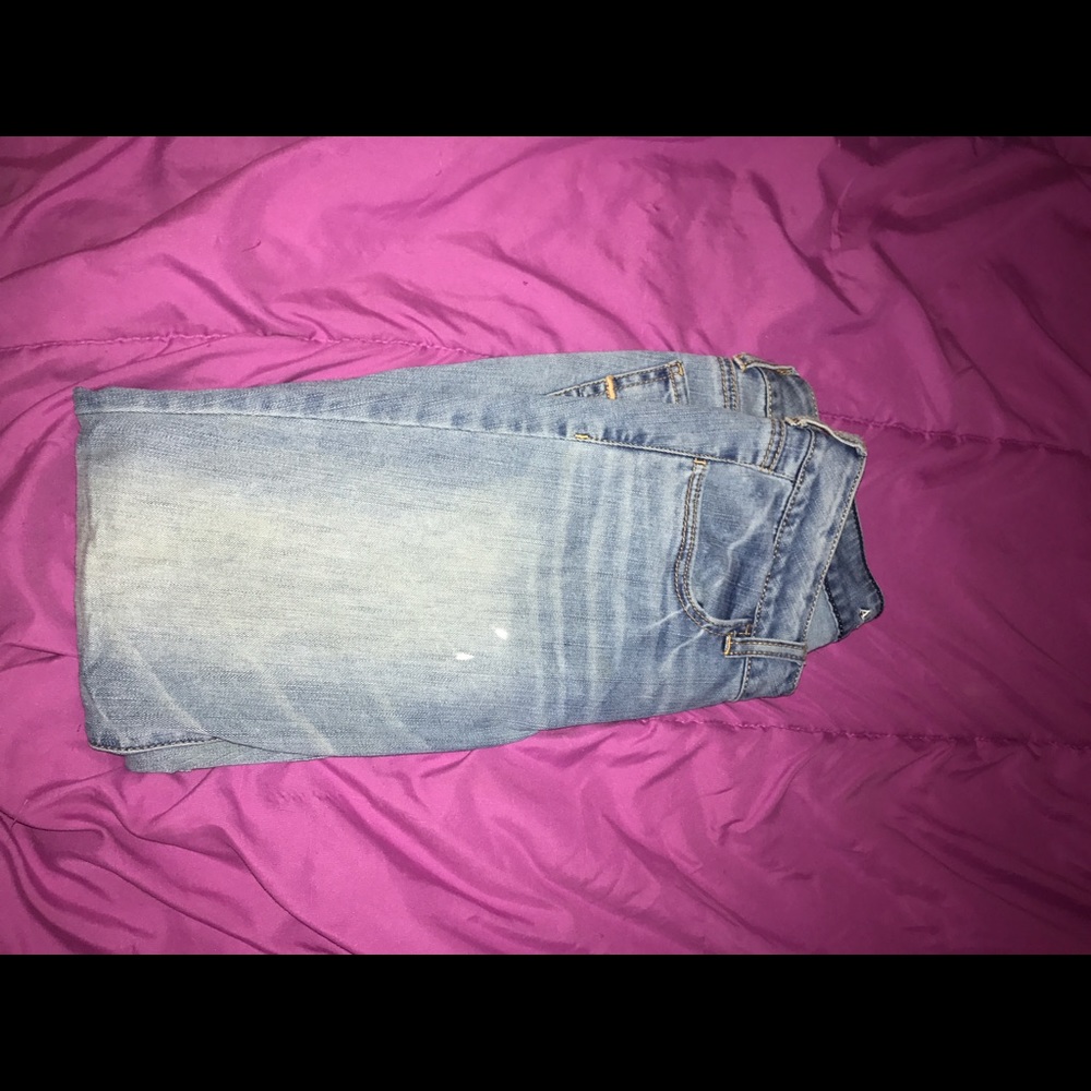 AEO light wash jeans