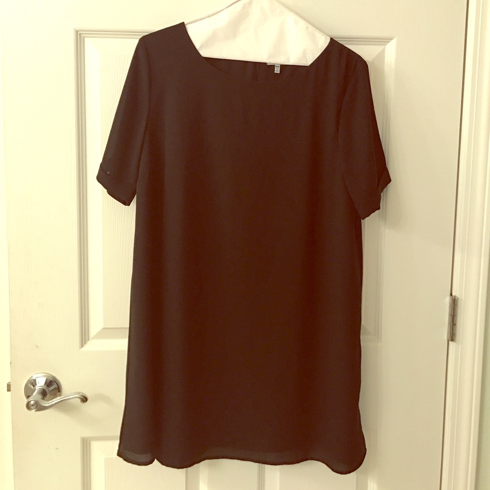 Black shift dress