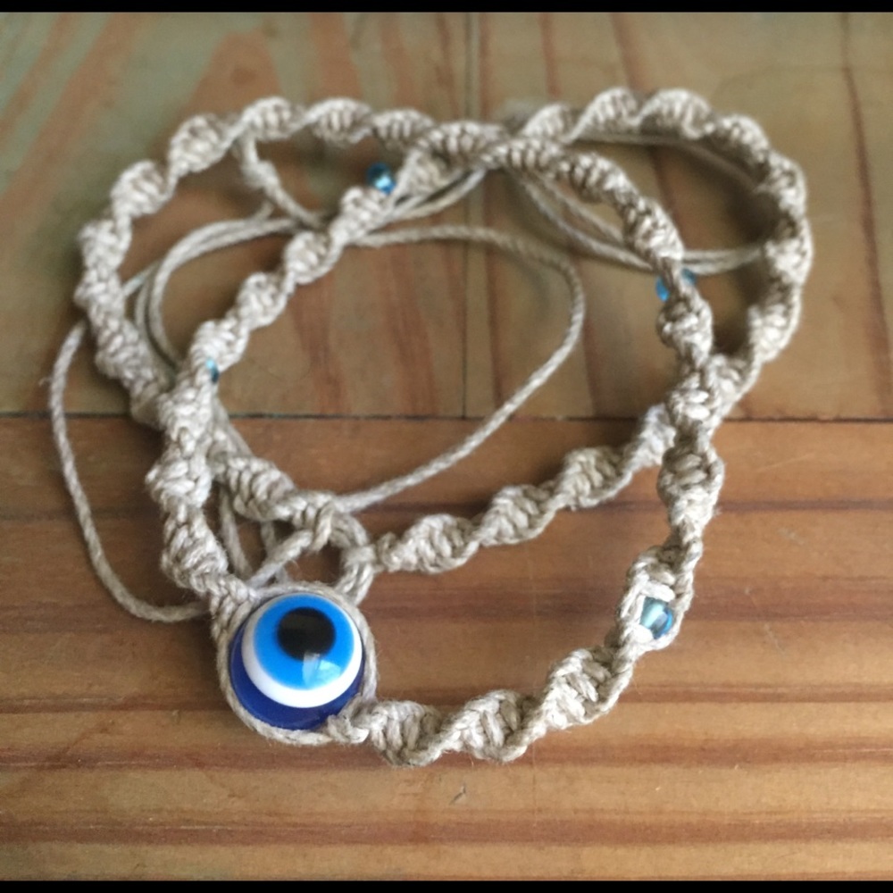 Body Rage Blue Eye Twisted Hemp Necklace