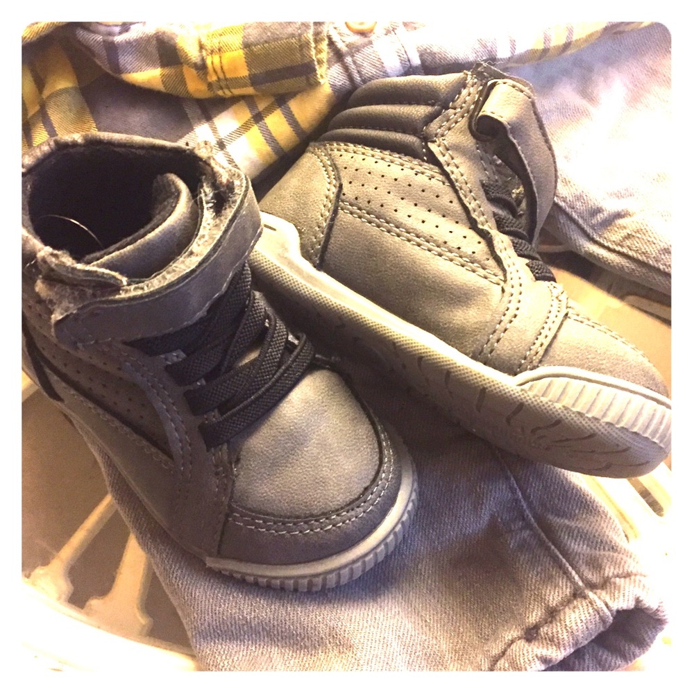 Toddler gray high Tops