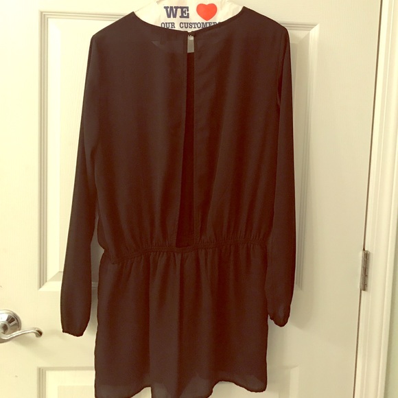 Black long sleeve romper - Picture 2 of 2