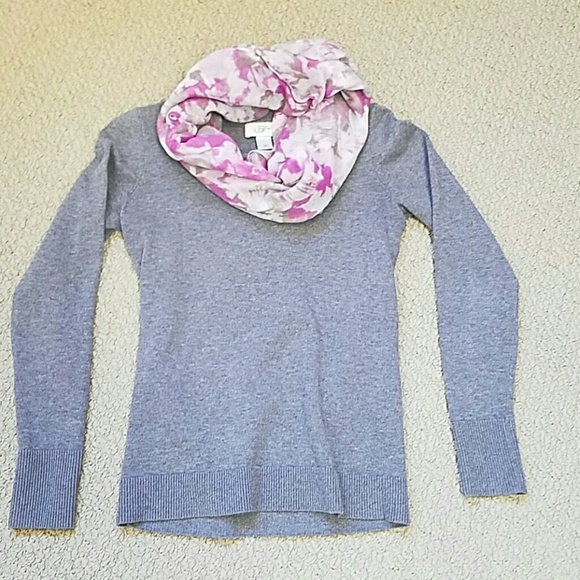 Cute Ann Taylor LOFT top - Picture 3 of 3