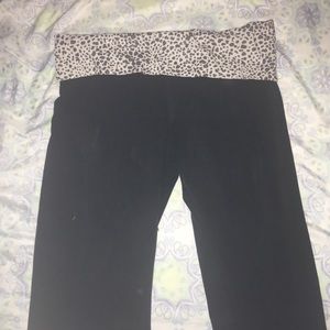 VS PINK YOGA PANTS