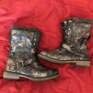 Roxy boots from Buckle