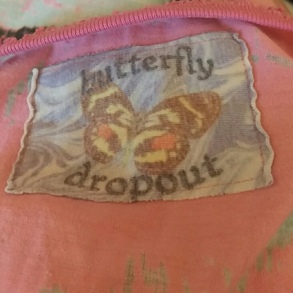 Butterfly Dropout - Picture 3 of 4