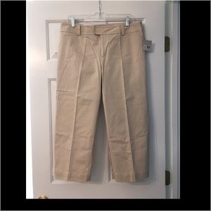 NWT Madison Capris Khaki Pants Size 12.