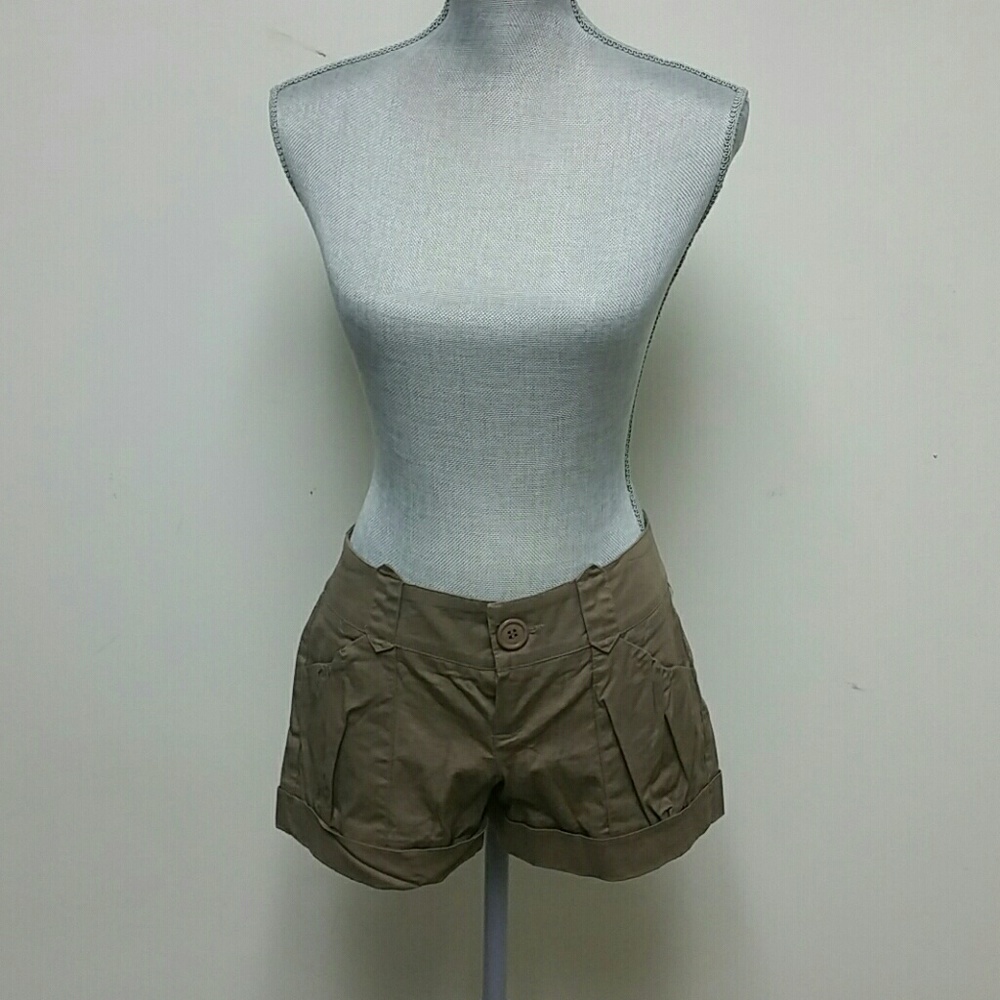 Safari Shorts