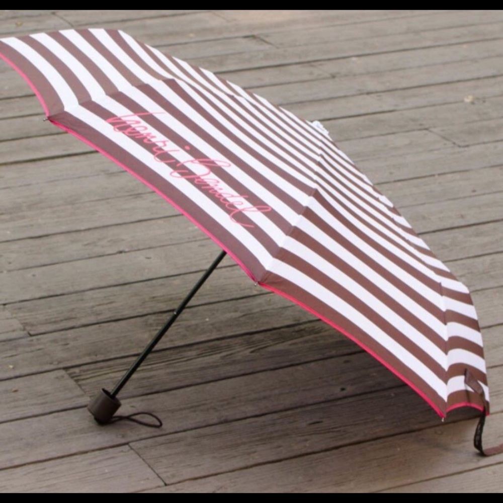 Henri Bendel umbrella