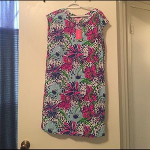 Lilly dress nwt
