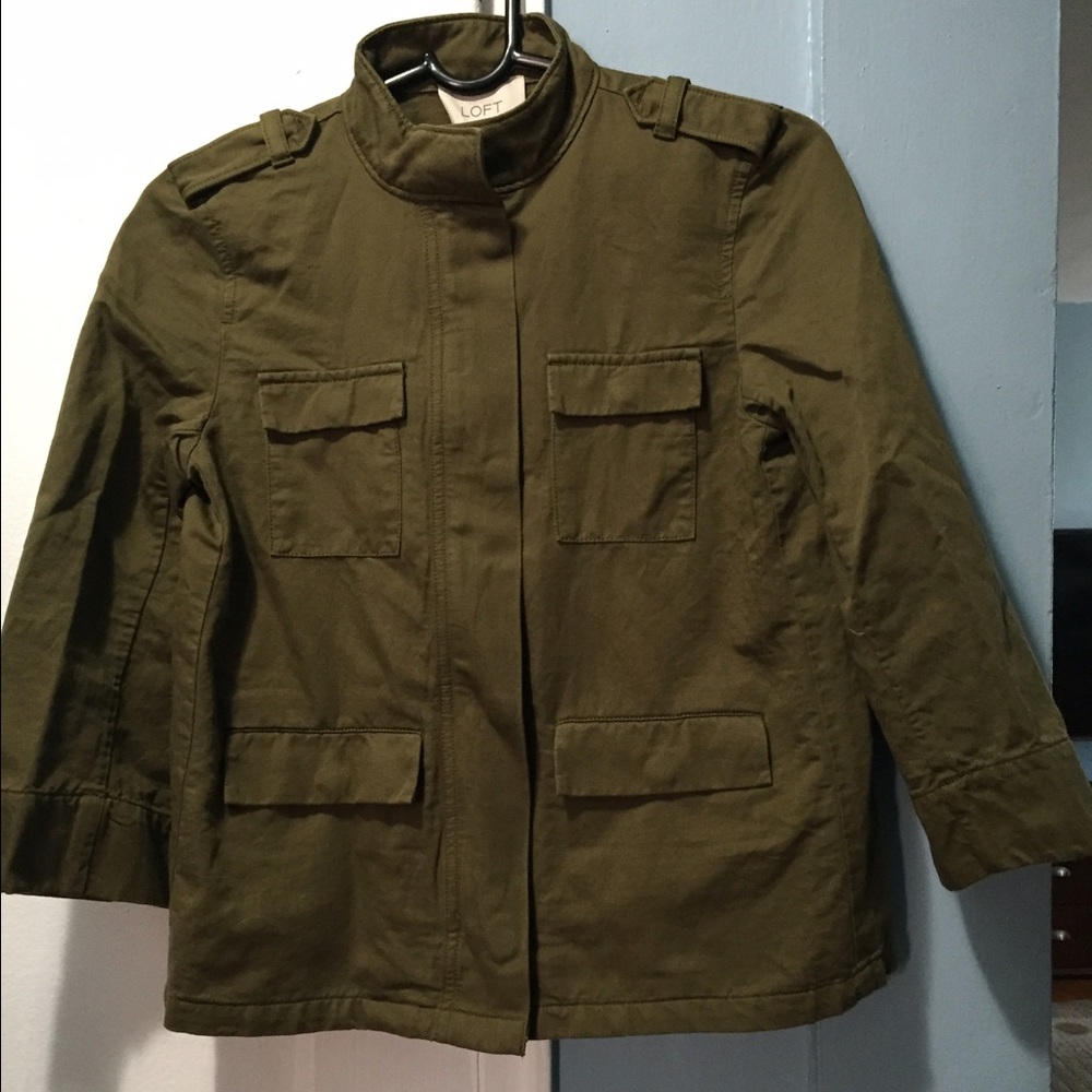 Lightweight jacket