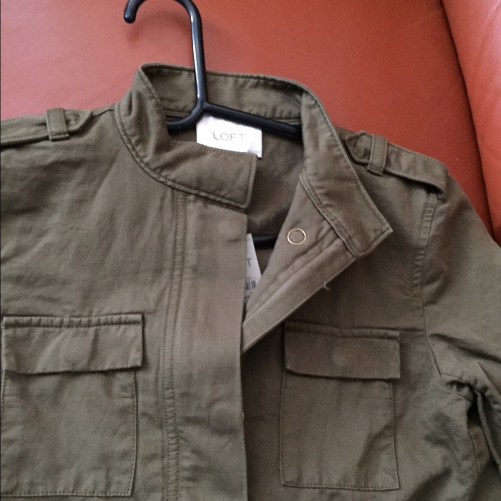 Lightweight jacket - Picture 2 of 2