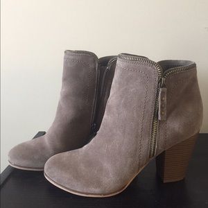 Ankle booties