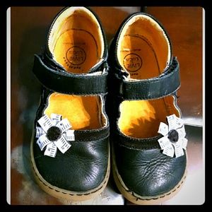 Cute black