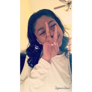 Meet your Posher, Kamya