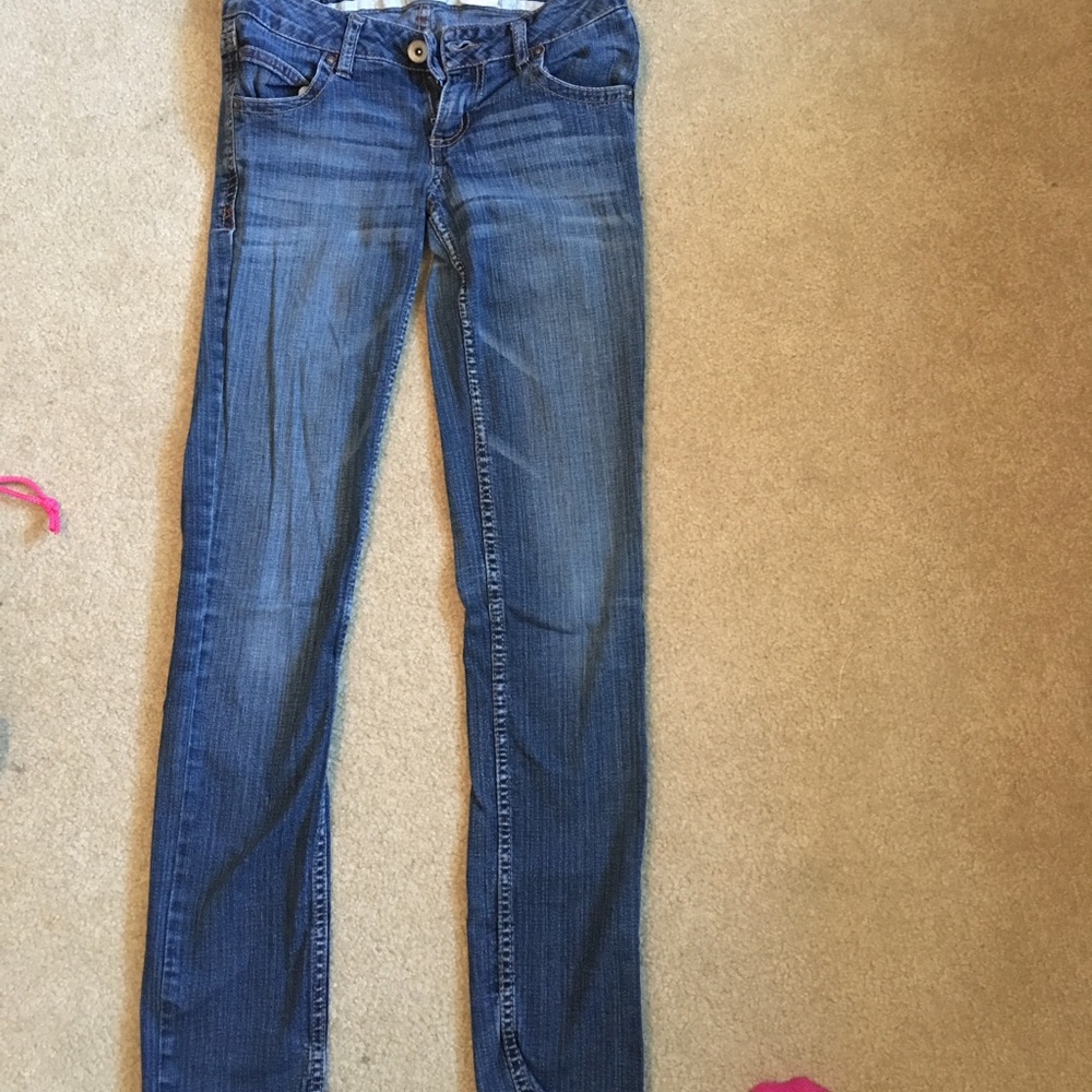 Jeans