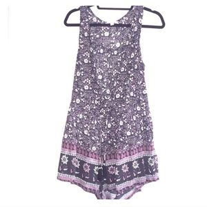 Cute AE romper size L