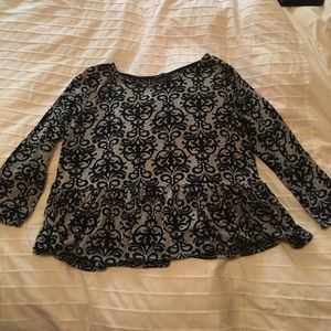 Francesca's de masque top