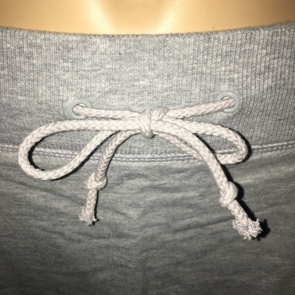 Guess knit skirt - Picture 3 of 5